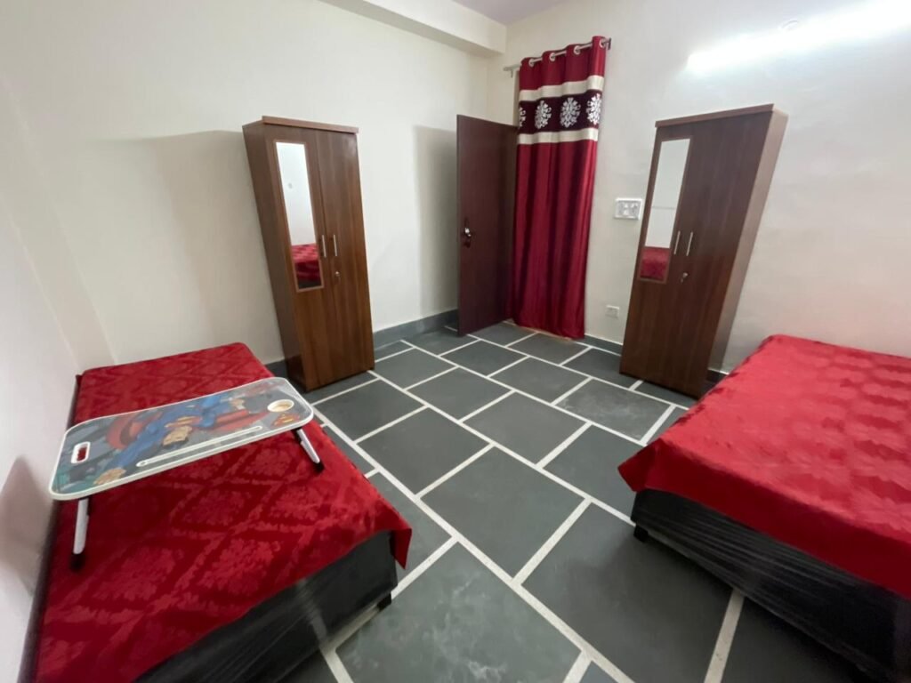 Affordable PG for Girls in Greater Kailash 1